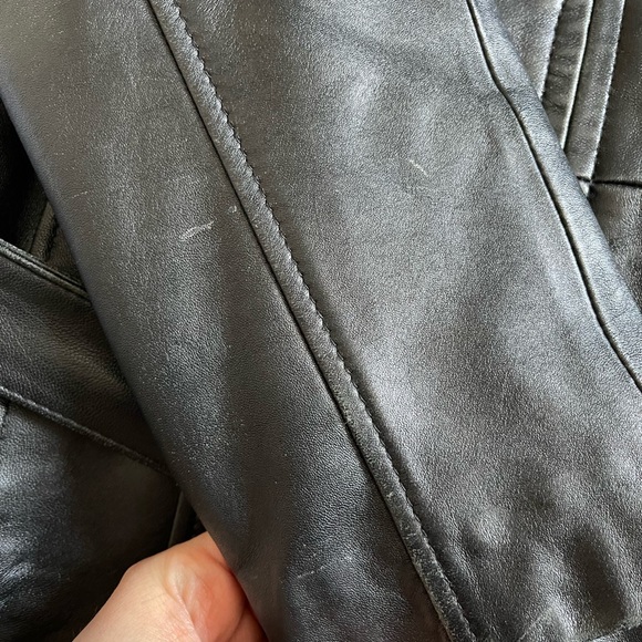 Real Leather jacket with strap belt - Picture 10 of 11